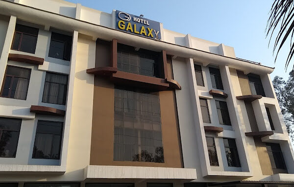 OYO 1988 Hotel Galaxy