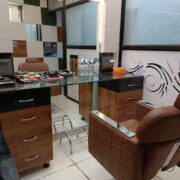 LADY CARE BEAUTY SALON (By Mamta Khandelwal)